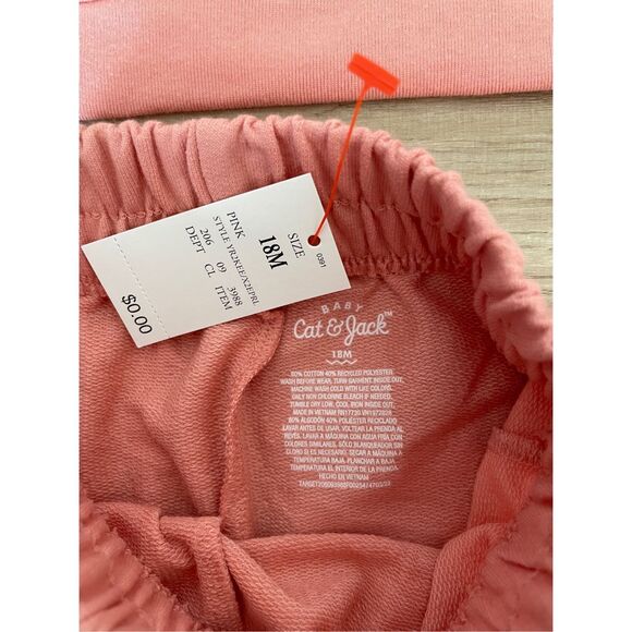 Cat & Jack Baby Set 18M NWT | Brand New Bestie Sweatshirt Shorts Outfit - Picture 6 of 7